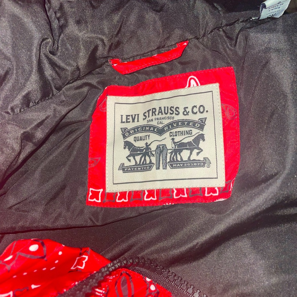 Levi Puffer Coat
